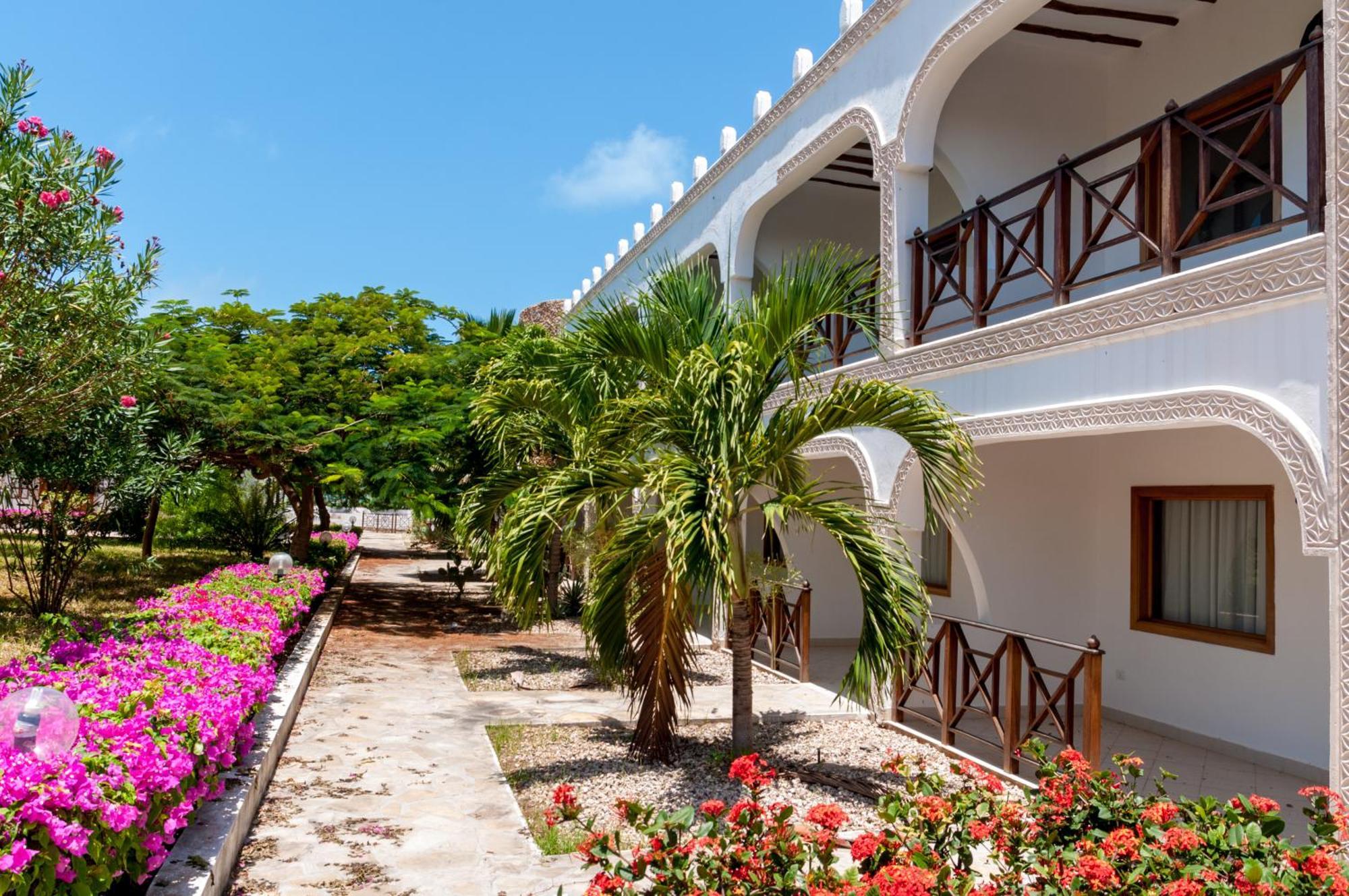 Twiga Beach Resort Watamu Exterior foto
